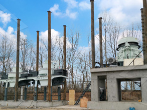时产880-1300吨煤矸石造沙机